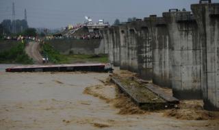 165次列车死了多少人 165次列车死了多少人